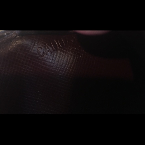 Authentic Louis Vuitton Pink Monogram Wallet - Picture 7 of 7